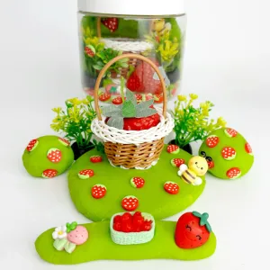 Berry Picking Play Dough-To-Go