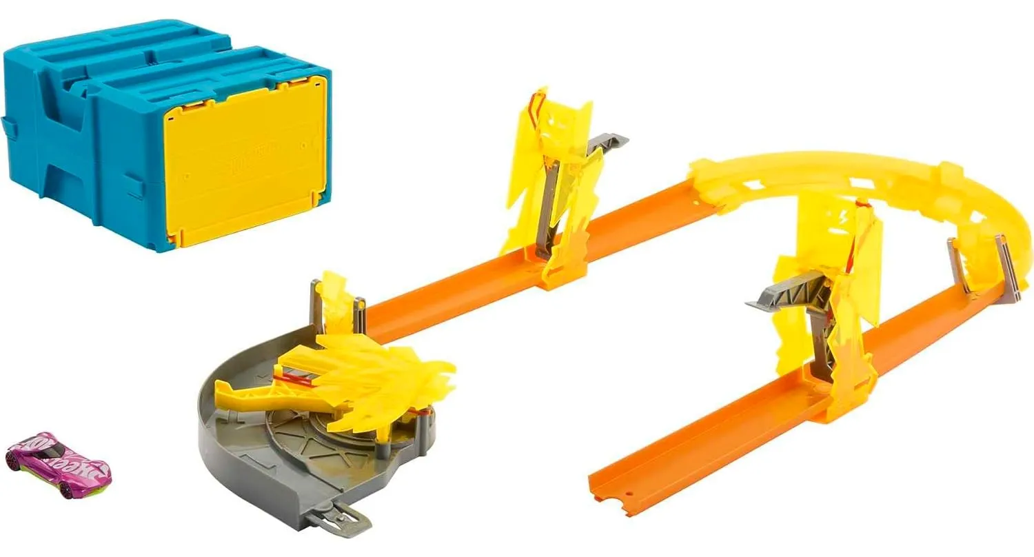 Hot Wheels Track Set with 1 Hot Wheels Car, 12 Track Boosting Components, Stackable Toy Storage Box, Lightning-Themed Track Builder Set for Kids Ages 5 