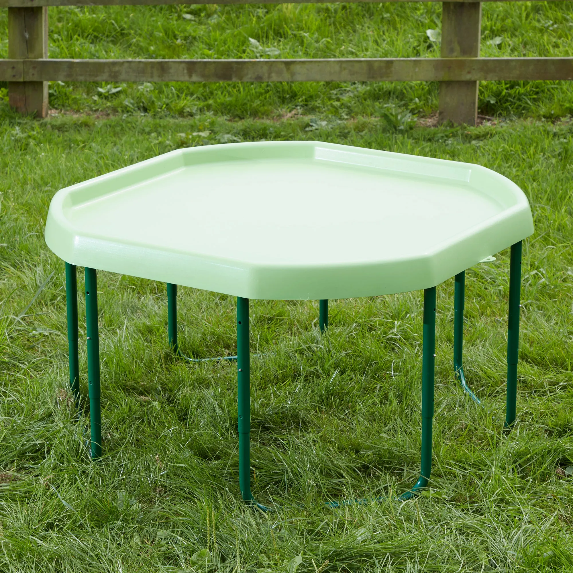 Light Green Tuff Tray - 100cm x 100cm