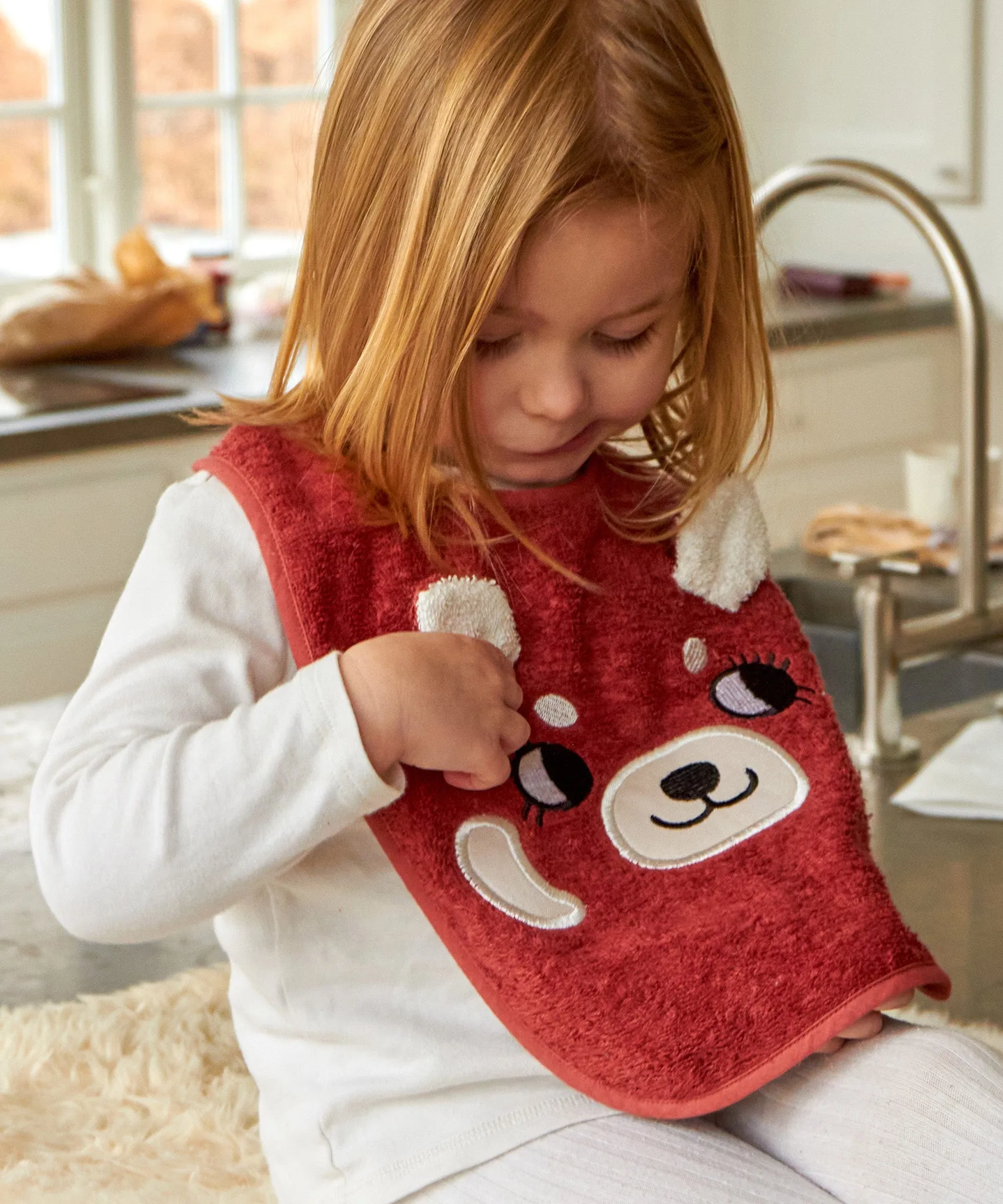 Roommate Organic Cotton Baby Bib - Red Panda